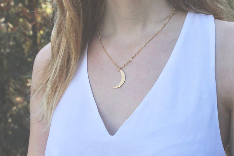 Glimmerst Crescent Moon Necklace, 18K Gold Plated Stainless Steel Crescent Moon Pendant Necklace Delicate Dainty Crescent Necklace for Women - Image 2